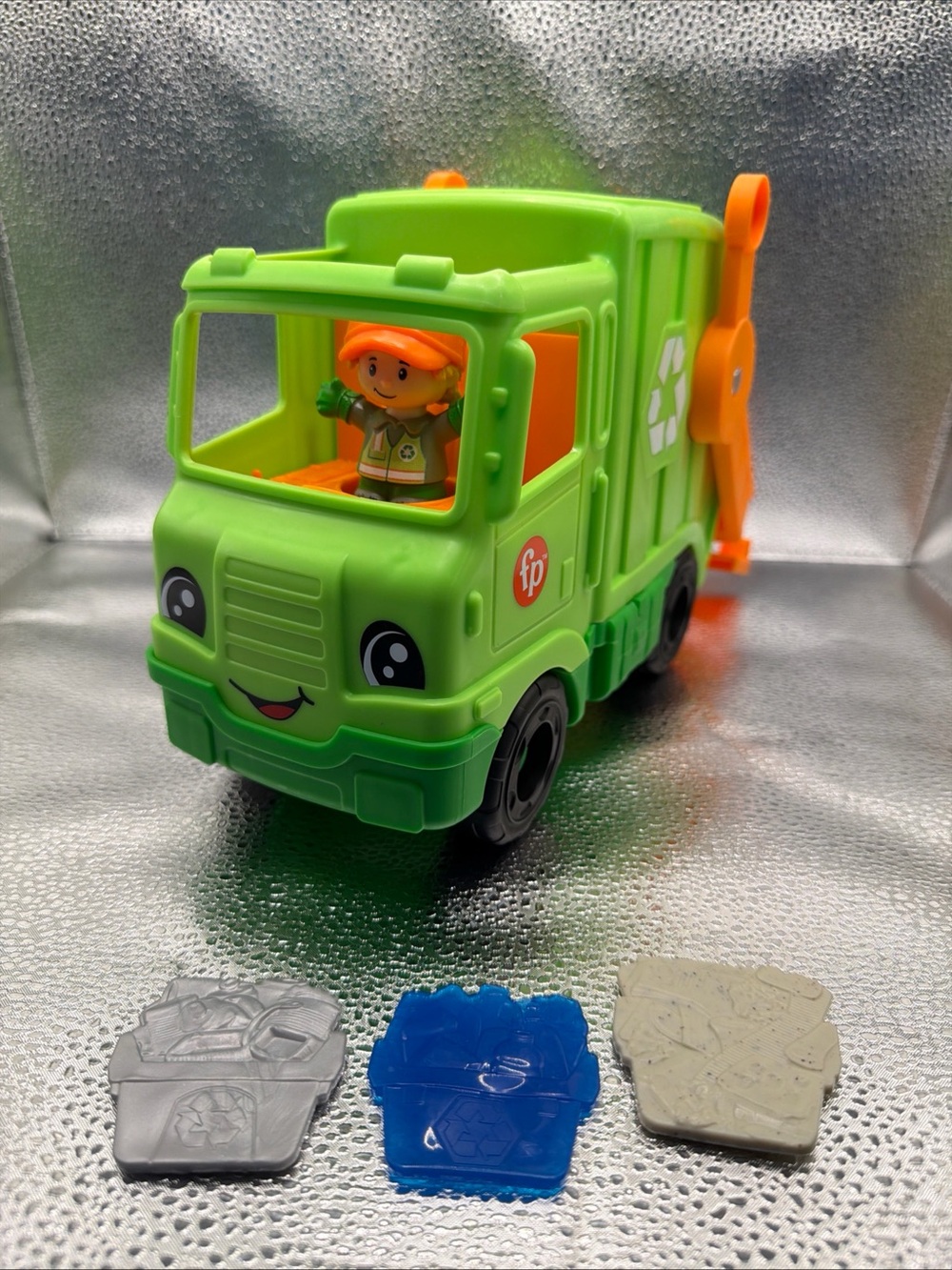 Fisher Price 2021 Little People Green Recycling Garbage Truck Sound Works